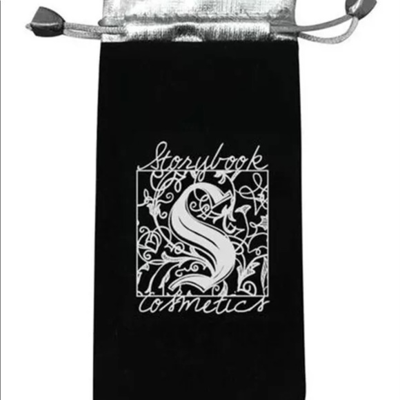 Storybook Harry Potter inspired make up brushes - Picture 3 of 8